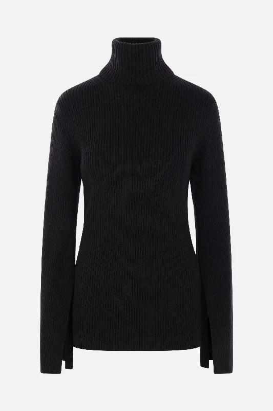 rib wool turtleneck